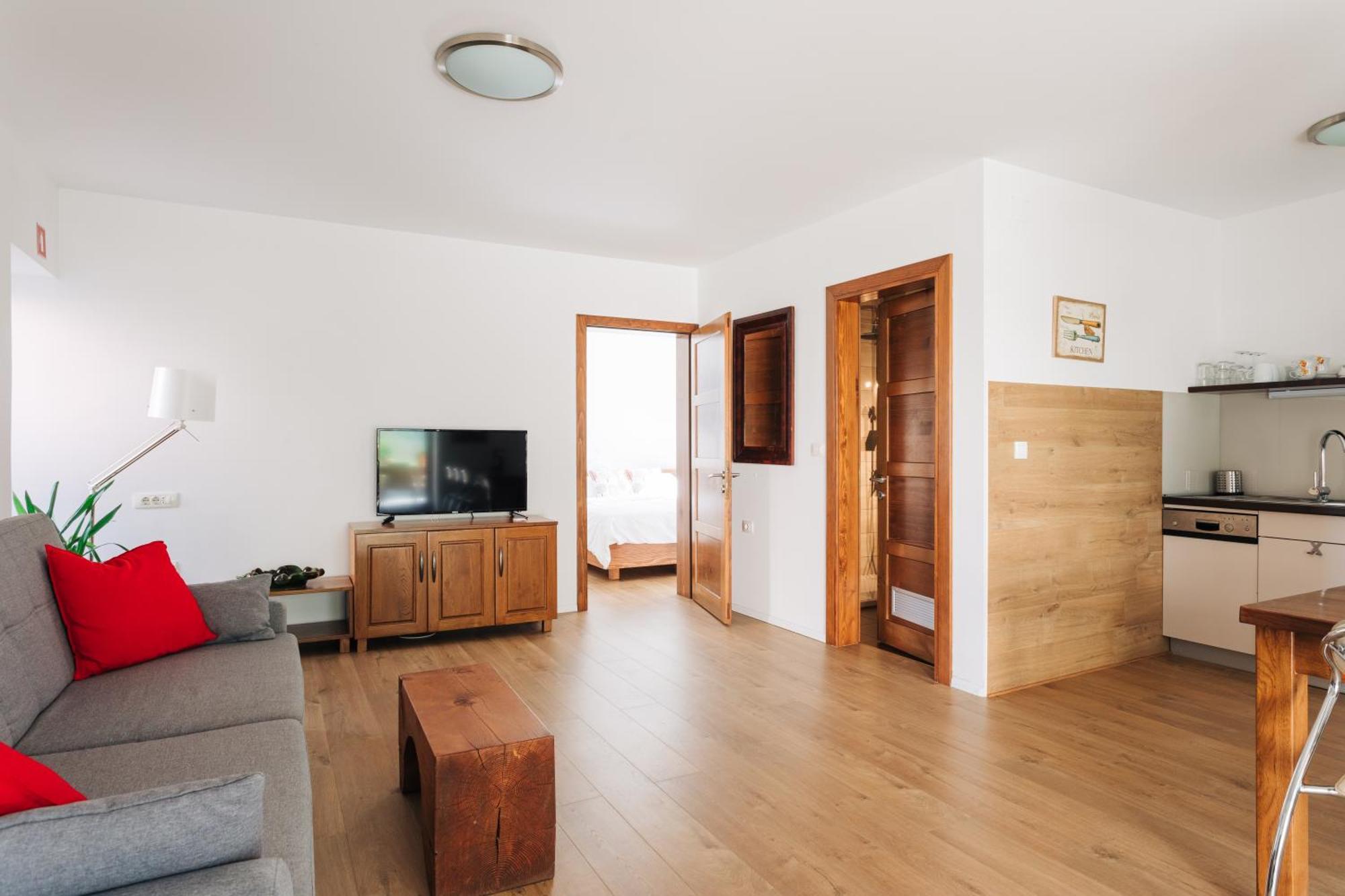 House Blazar Tolmin