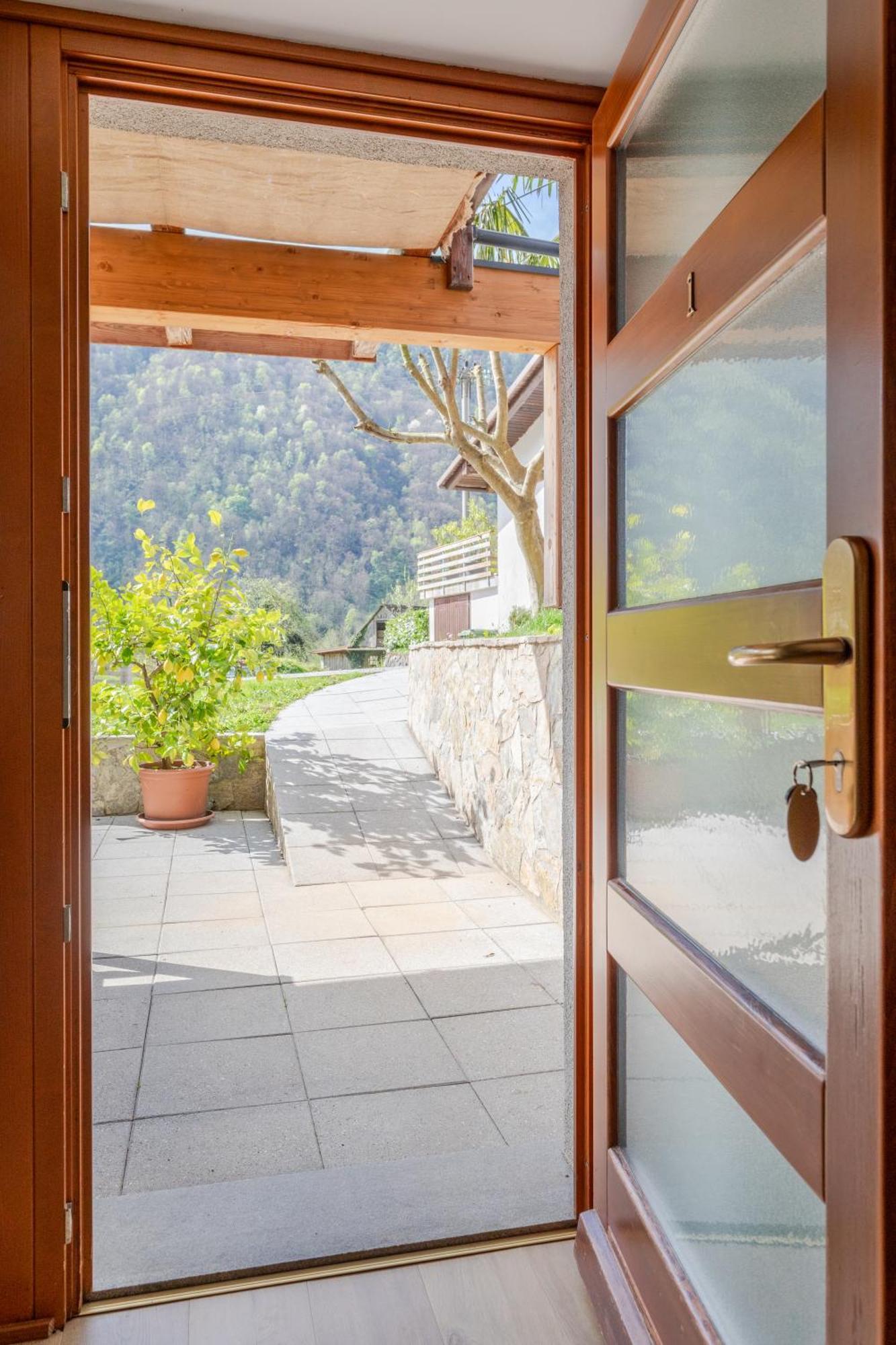 House Blazar * Tolmin